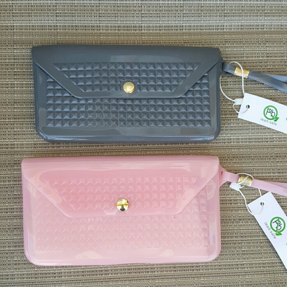 2  Clutch Wristlet's